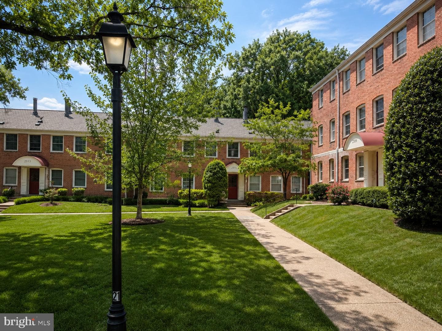 2511 Arlington Boulevard #101, Arlington