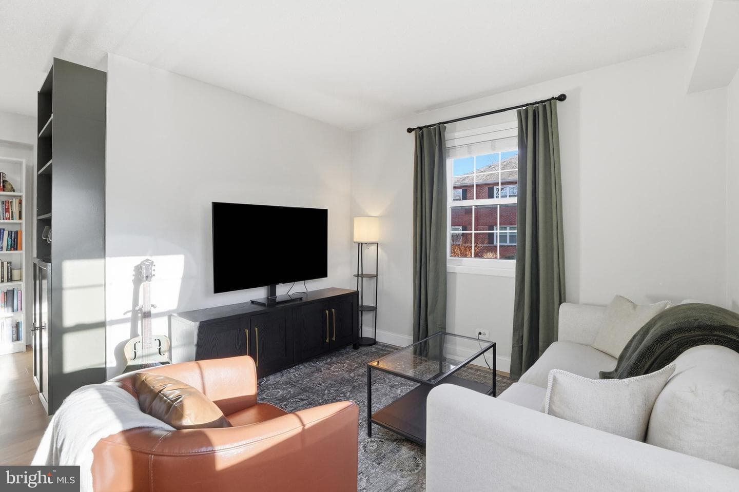 4360 N Pershing Drive #43603 photo 10