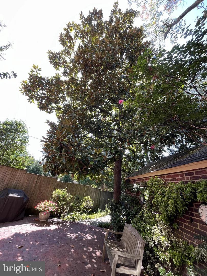 1812 N Hancock Street photo 42