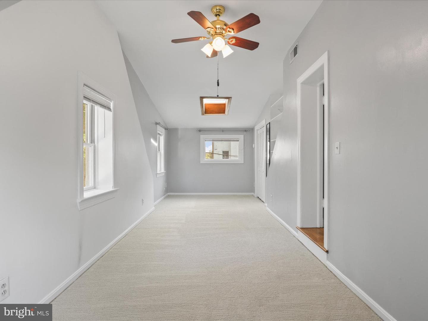 2400 Arlington Boulevard photo 21