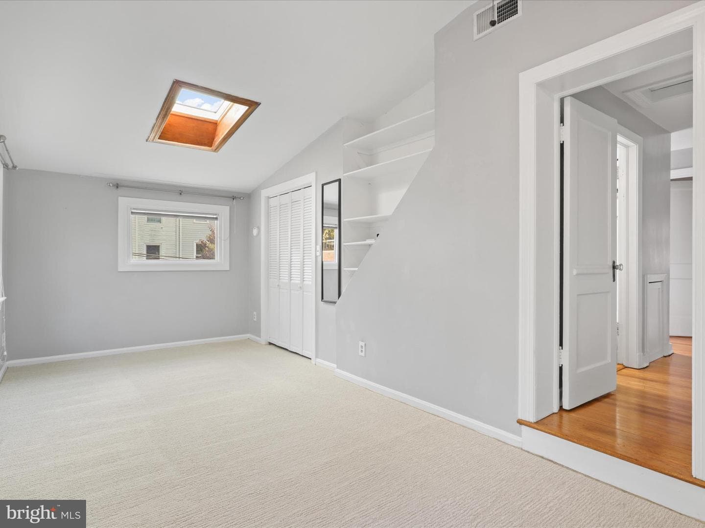 2400 Arlington Boulevard photo 22
