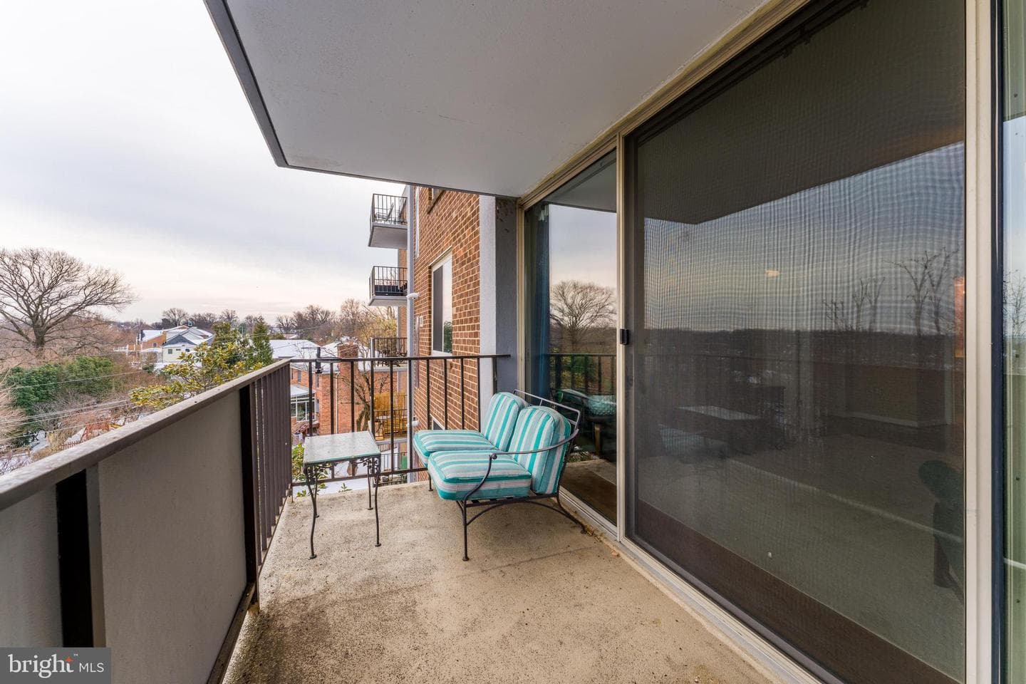 1515 S Arlington Ridge Road #504 photo 24