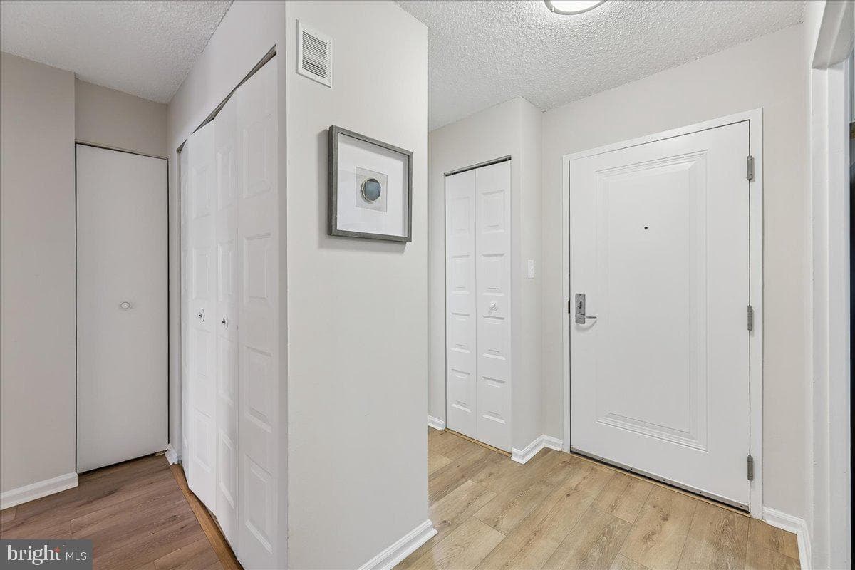 5300 Columbia Pike #112 photo 3