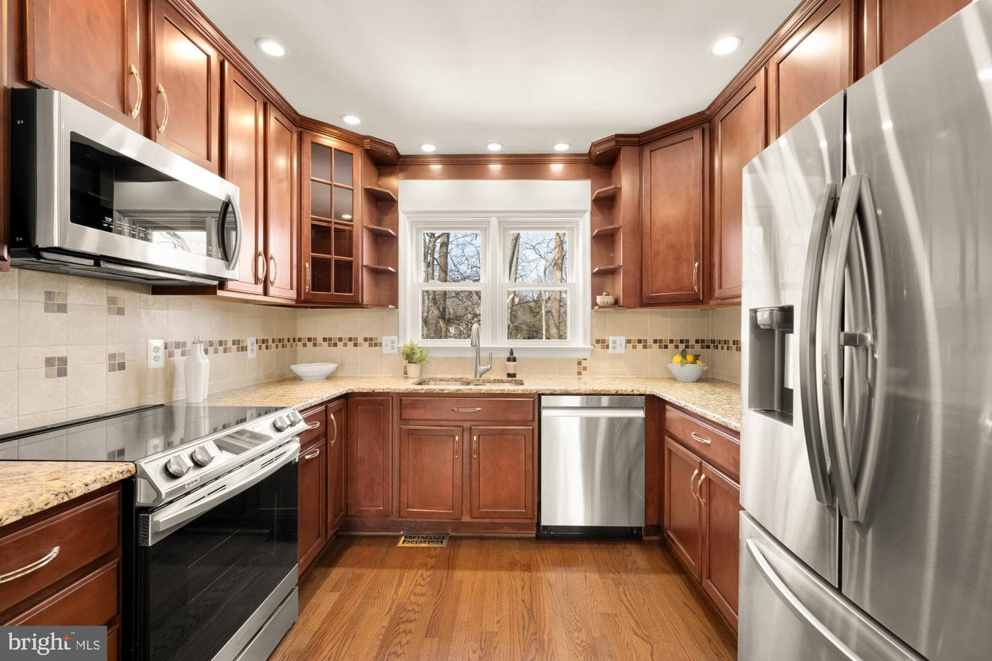 4024 N Aberdeen Street photo 16