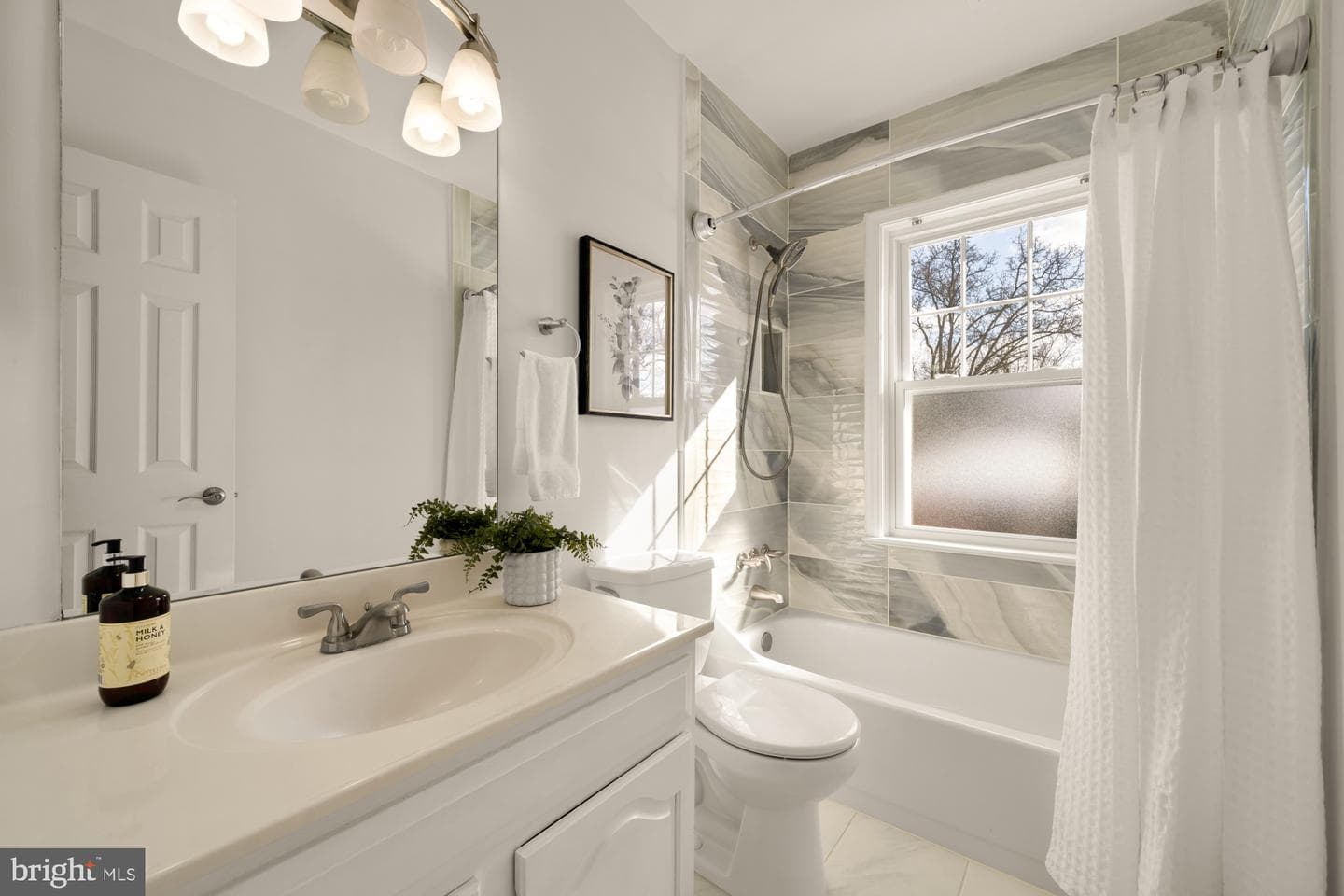 4024 N Aberdeen Street photo 44
