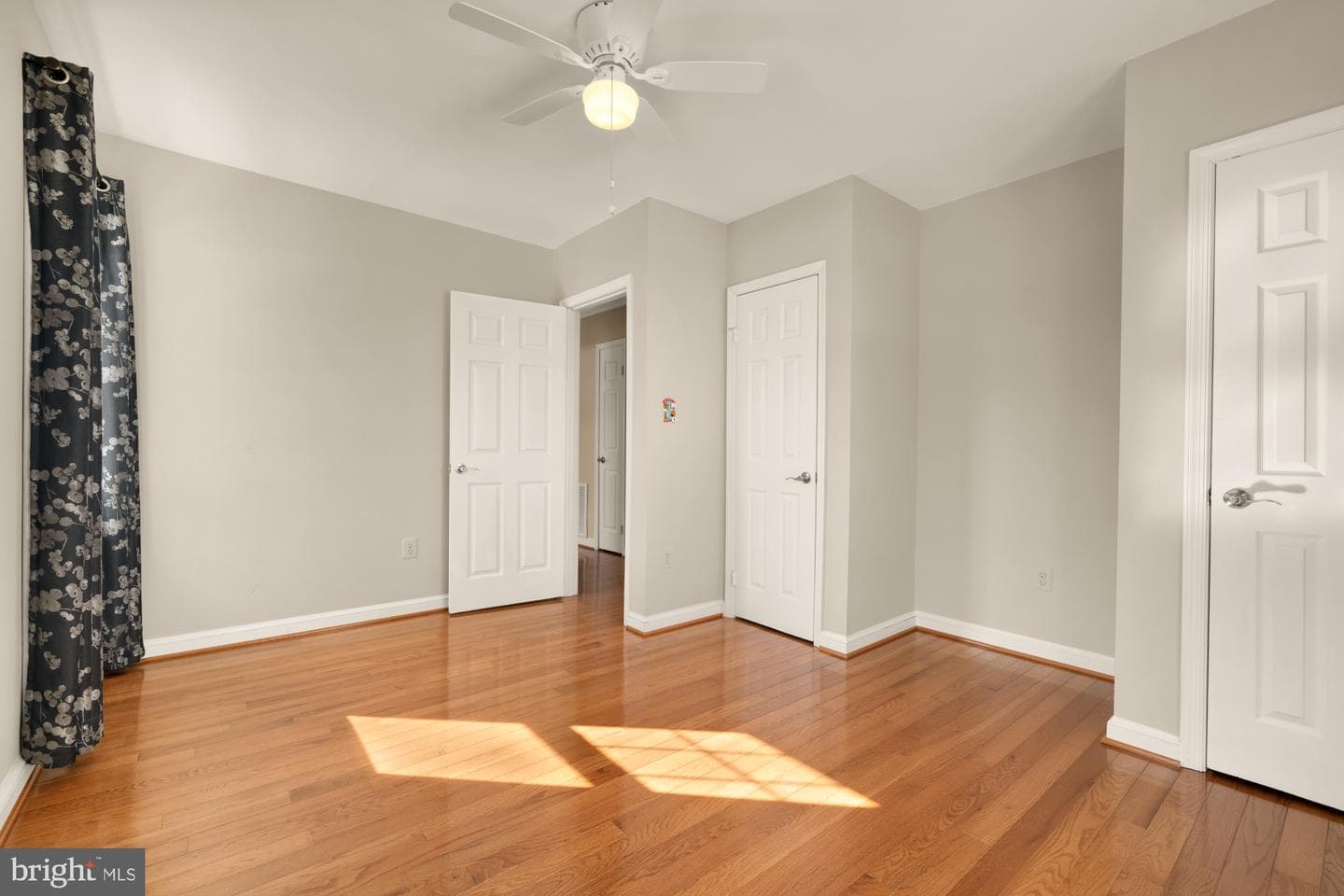 4024 N Aberdeen Street photo 47