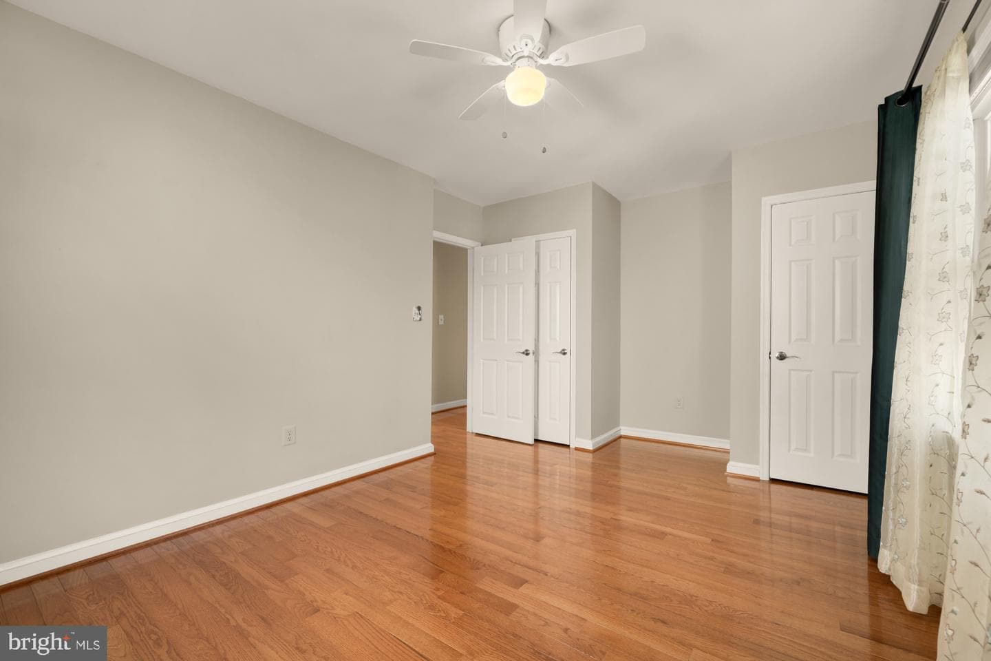 4024 N Aberdeen Street photo 52