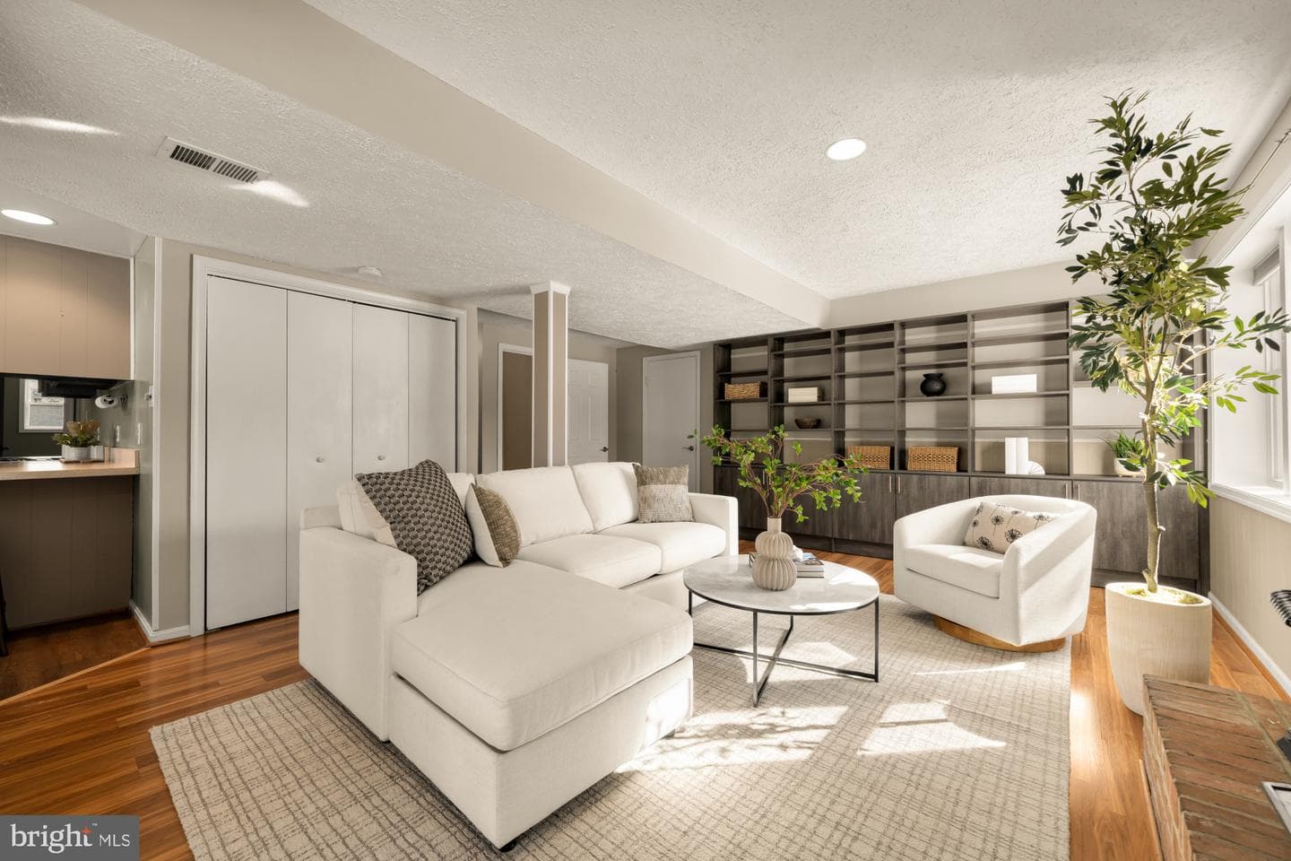 4024 N Aberdeen Street photo 54