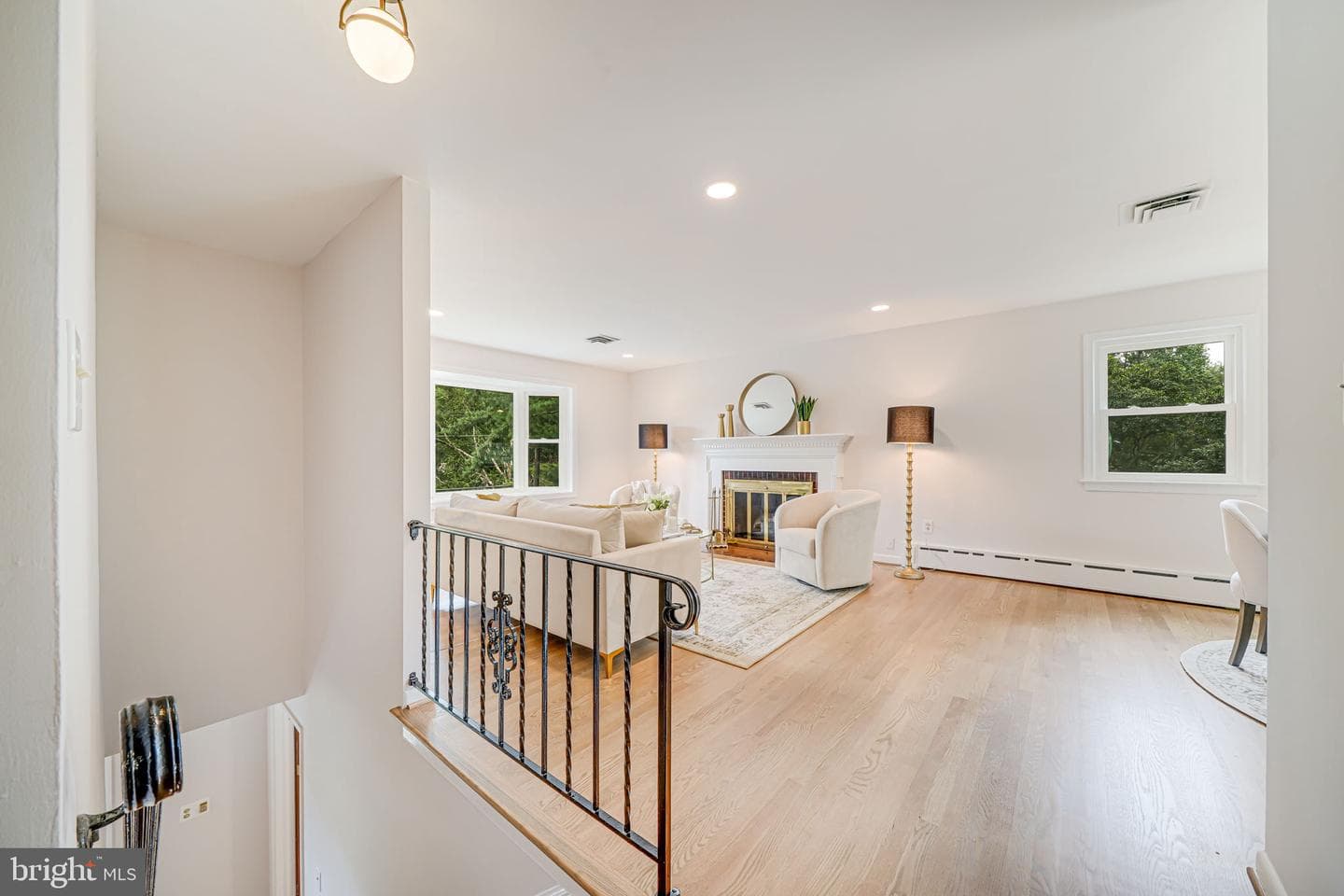 2566 Military Road photo 15