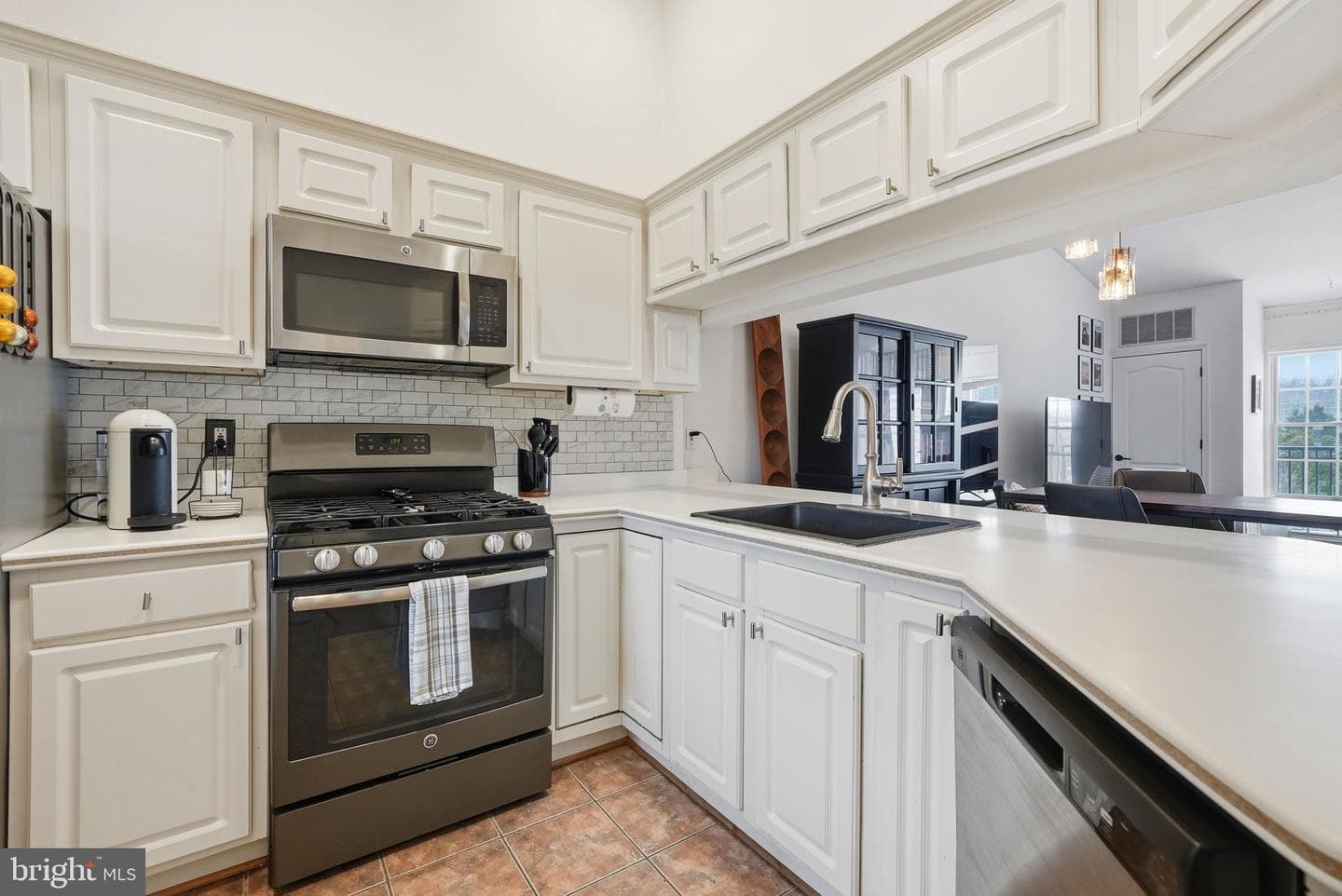 6940 Fairfax Drive #406 photo 11