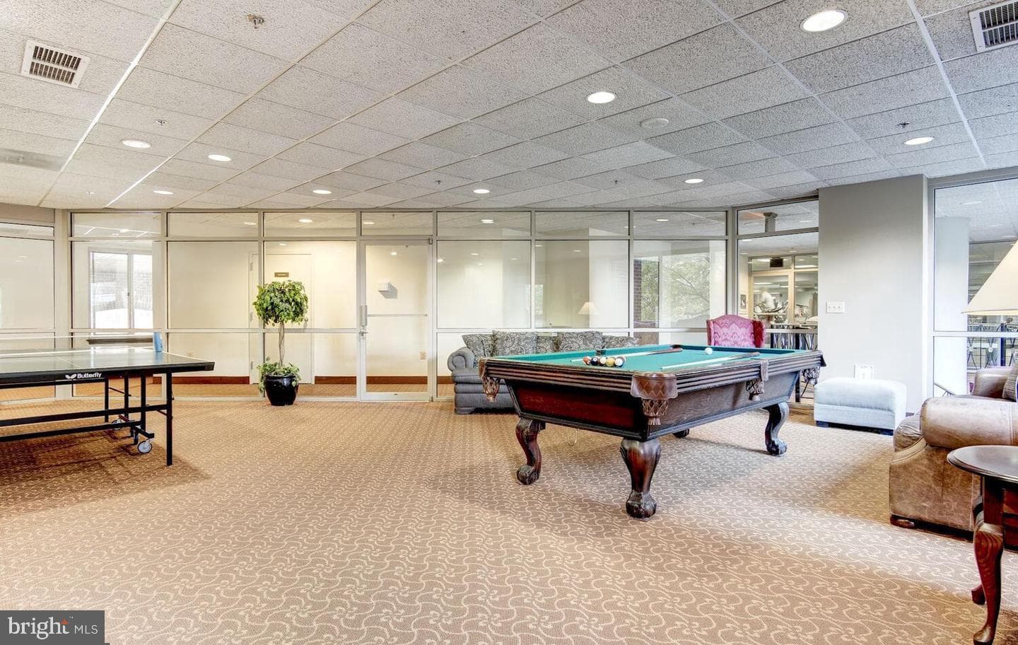 1276 N Wayne Street #418 photo 38