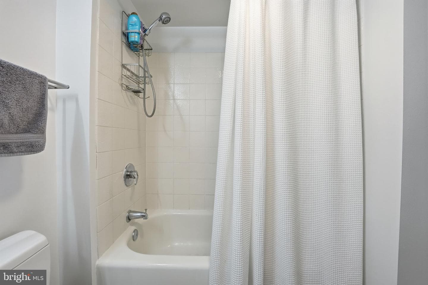 880 N Pollard Street #322 photo 23