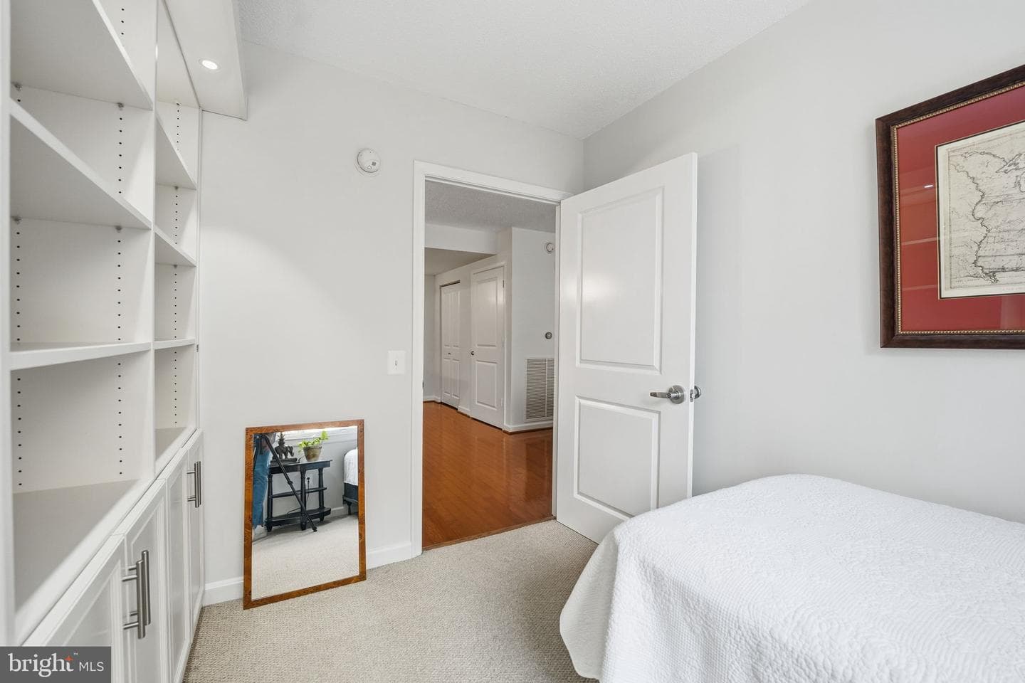 880 N Pollard Street #322 photo 25