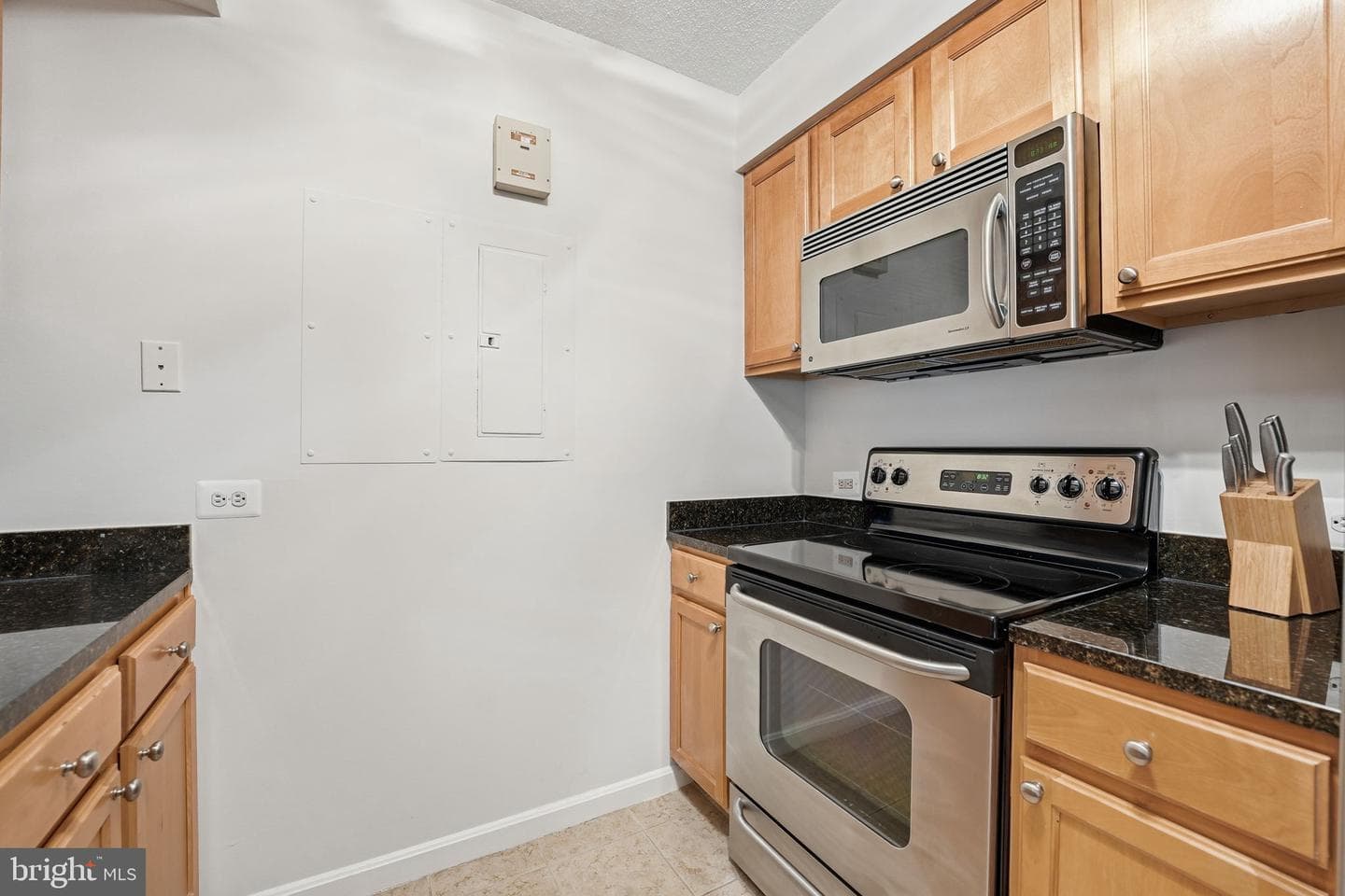 880 N Pollard Street #322 photo 3