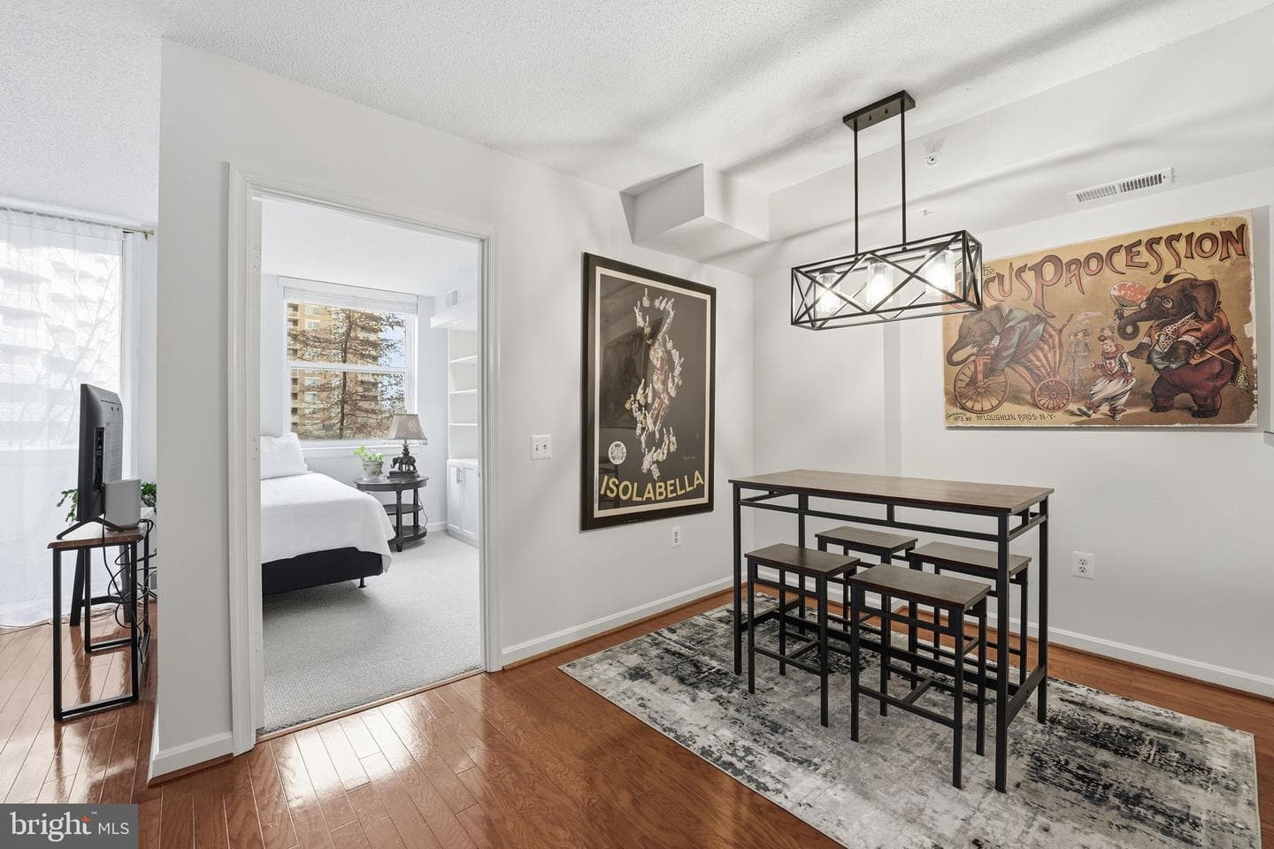 880 N Pollard Street #322 photo 5