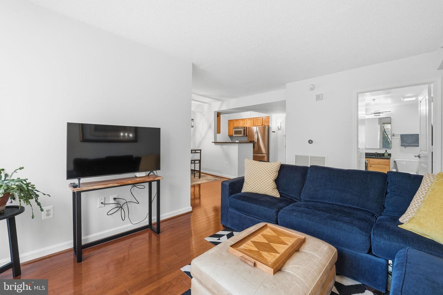 880 N Pollard Street #322 photo 7