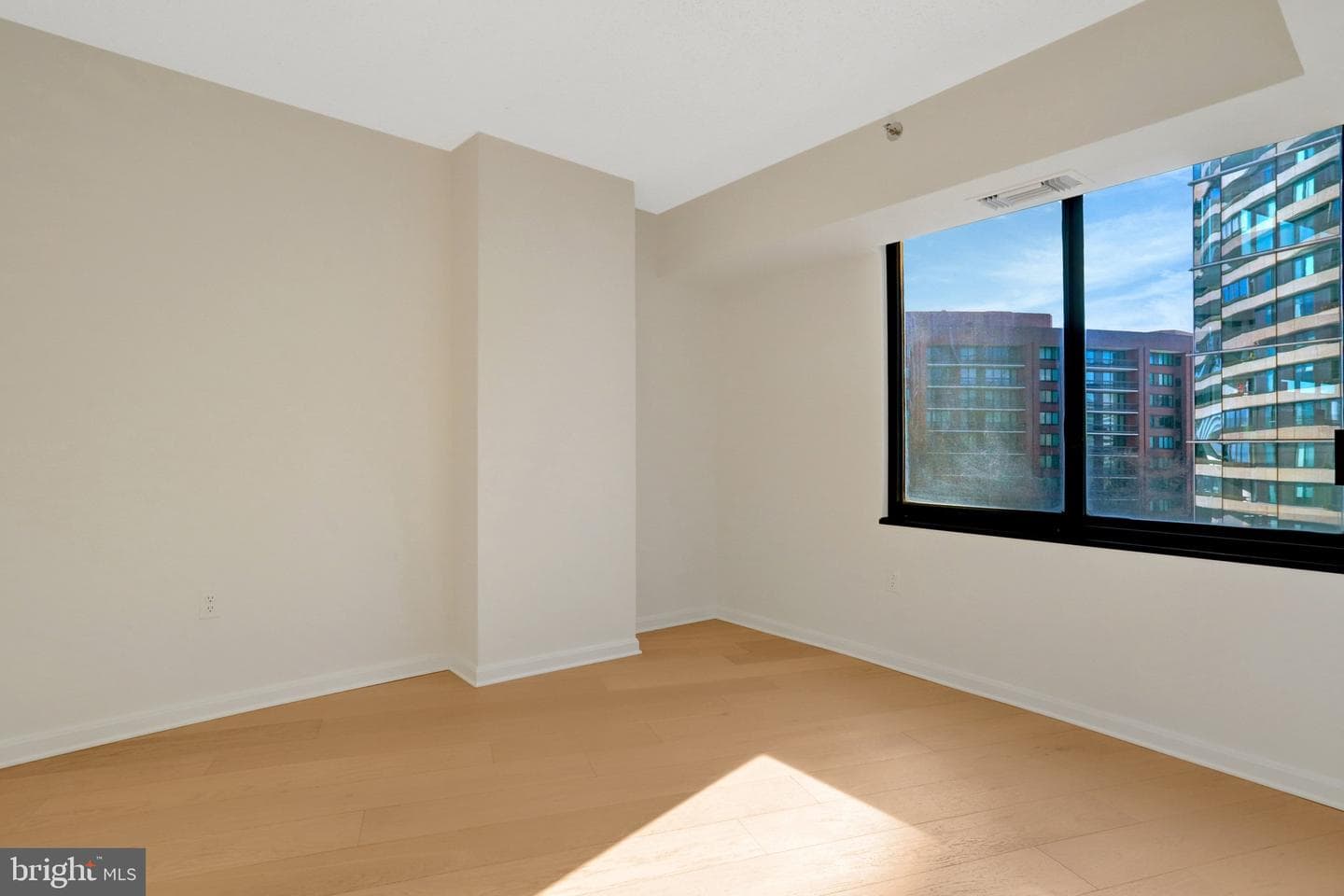 1300 Crystal Drive #808s photo 23