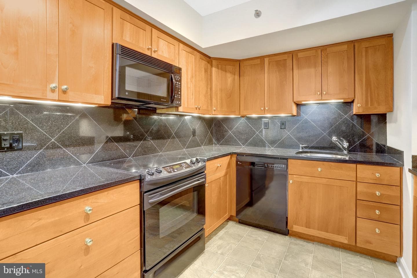 1300 Crystal Drive #808s photo 9