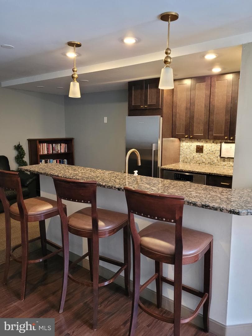1121 Arlington Boulevard #624 photo 4