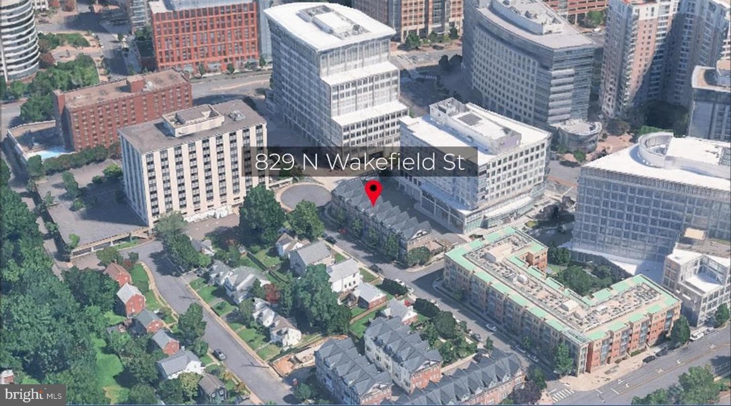 829 N Wakefield Street photo 2