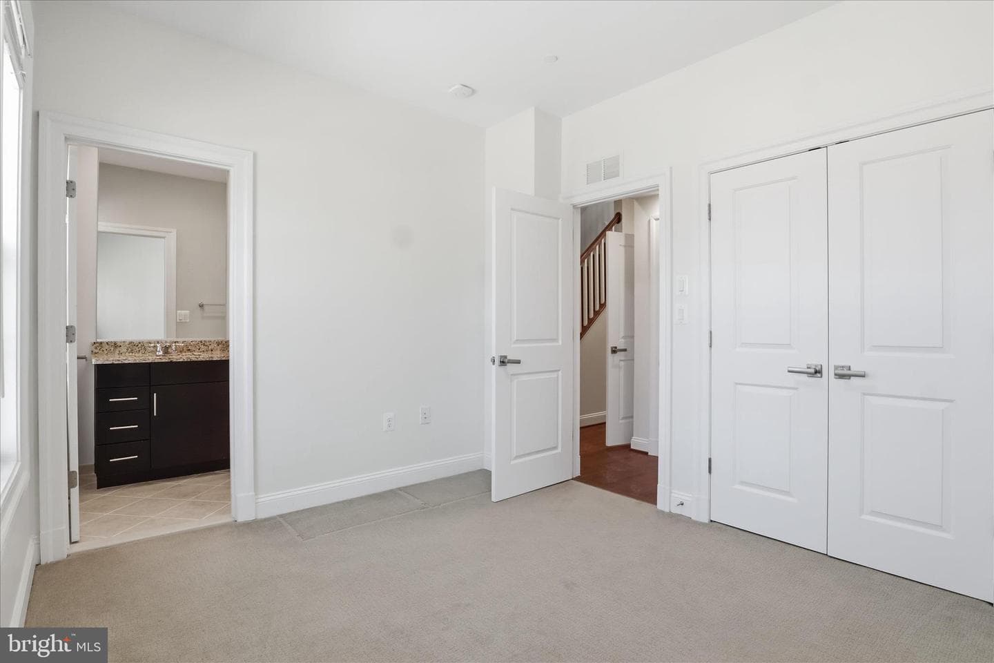 829 N Wakefield Street photo 28