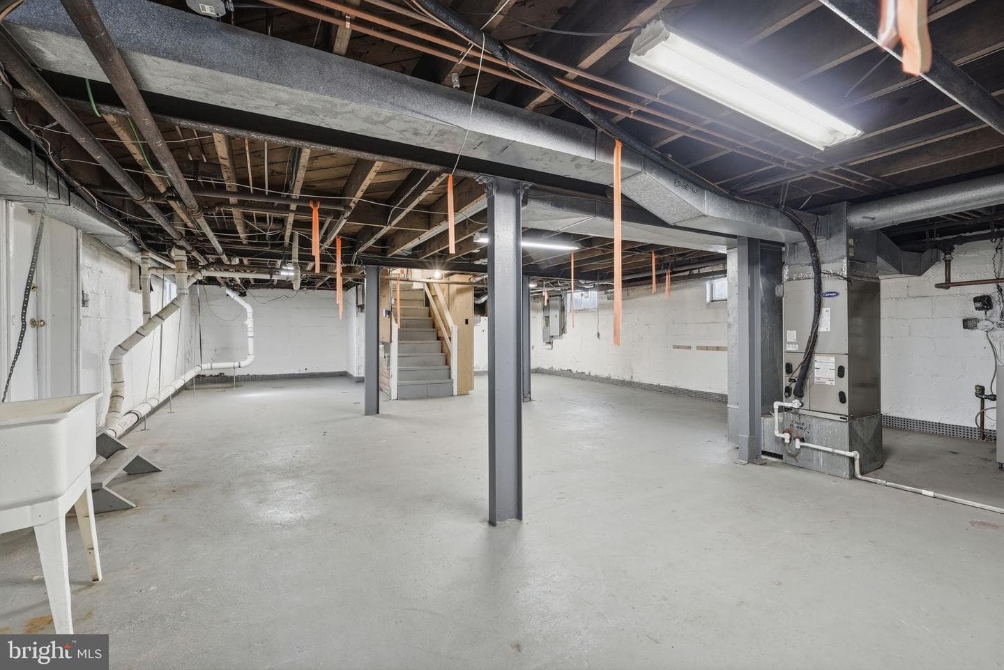 1526 N Edgewood Street photo 24