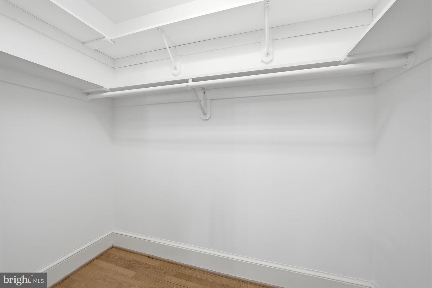 1526 N Edgewood Street photo 37