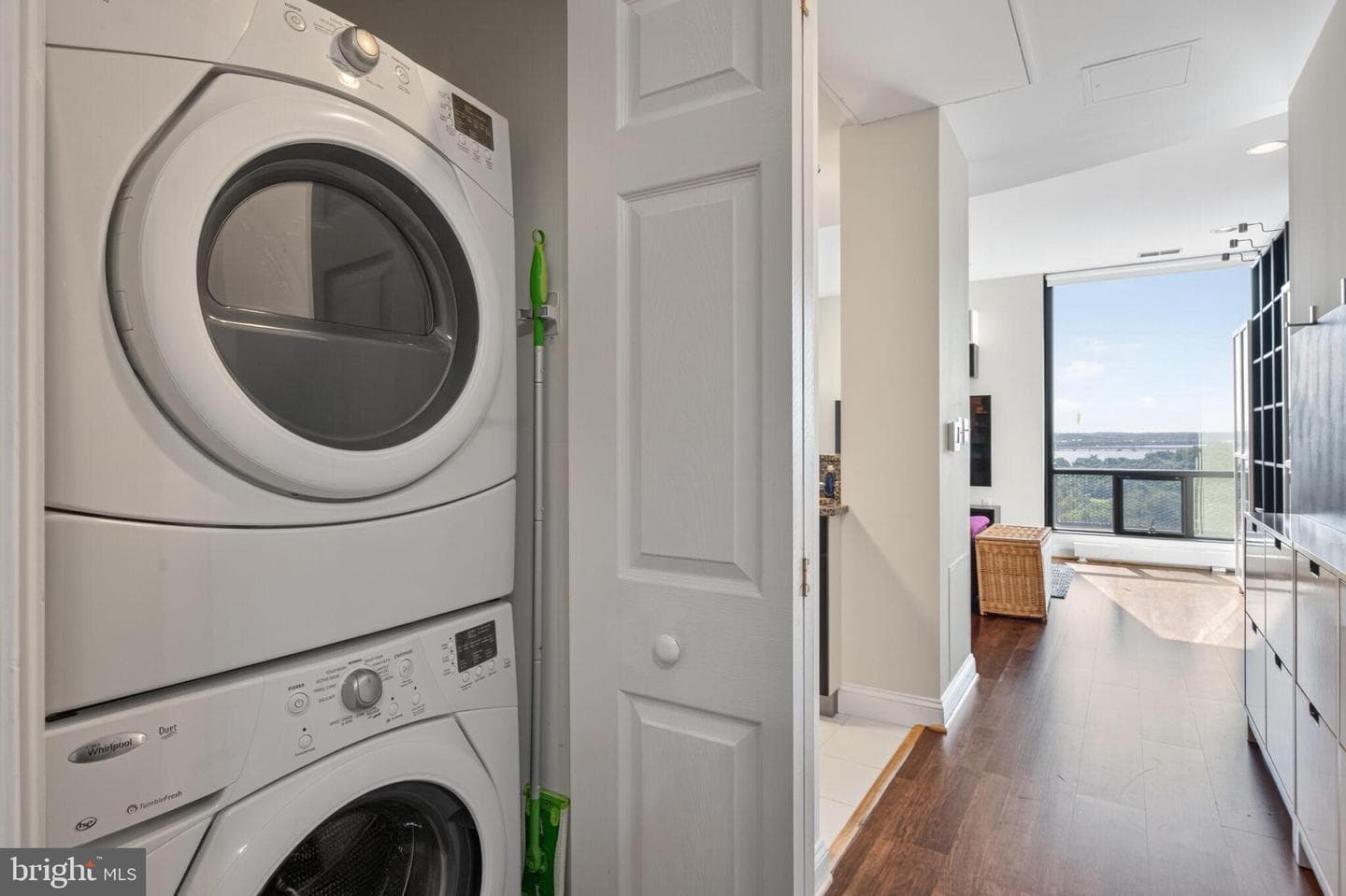 1011 Arlington Boulevard #1112 photo 21