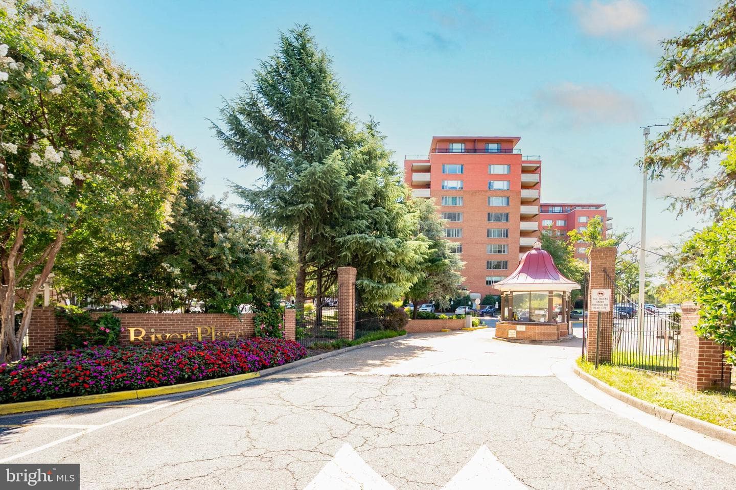 1011 Arlington Boulevard #1112 photo 28