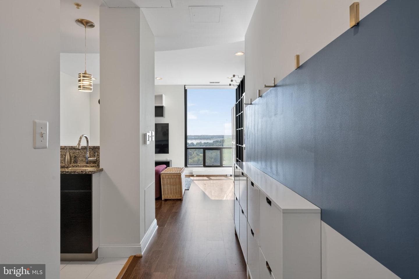1011 Arlington Boulevard #1112 photo 5