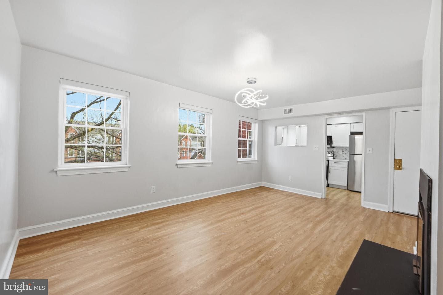 2105 N Scott Street #79 photo 7