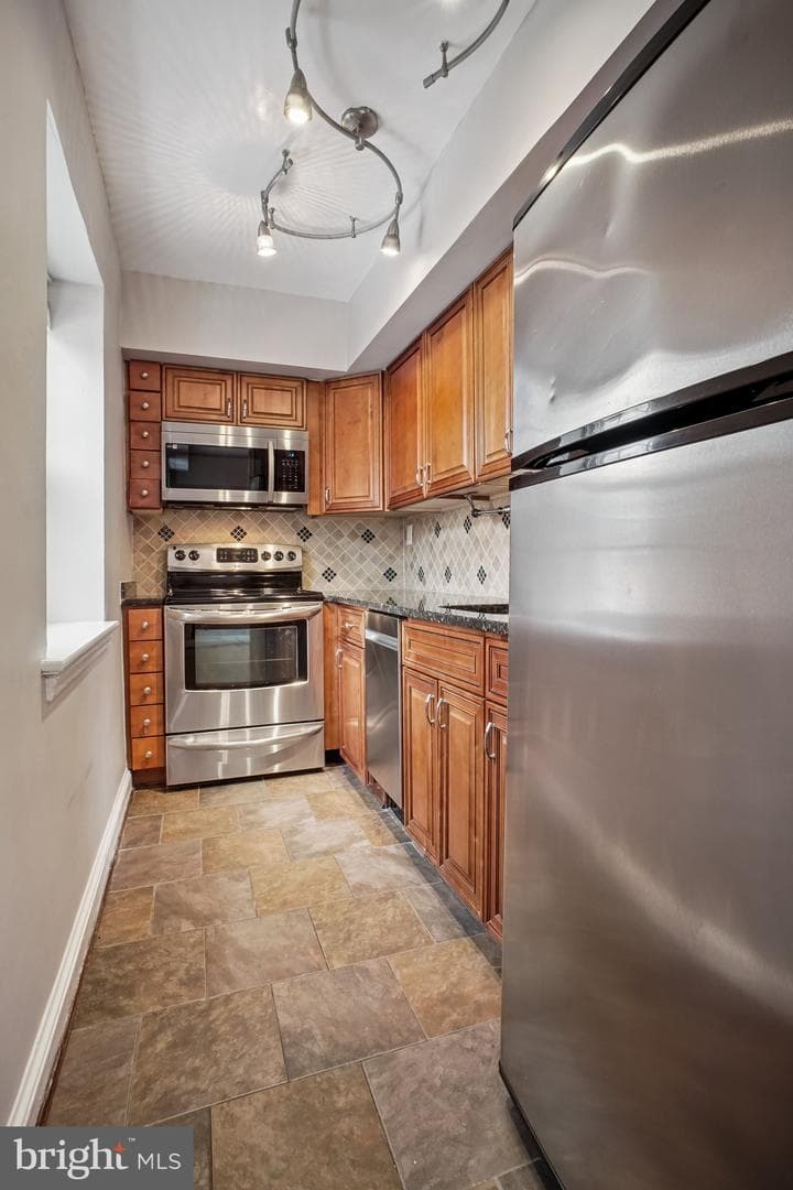 1315 N Ode Street #704 photo 10