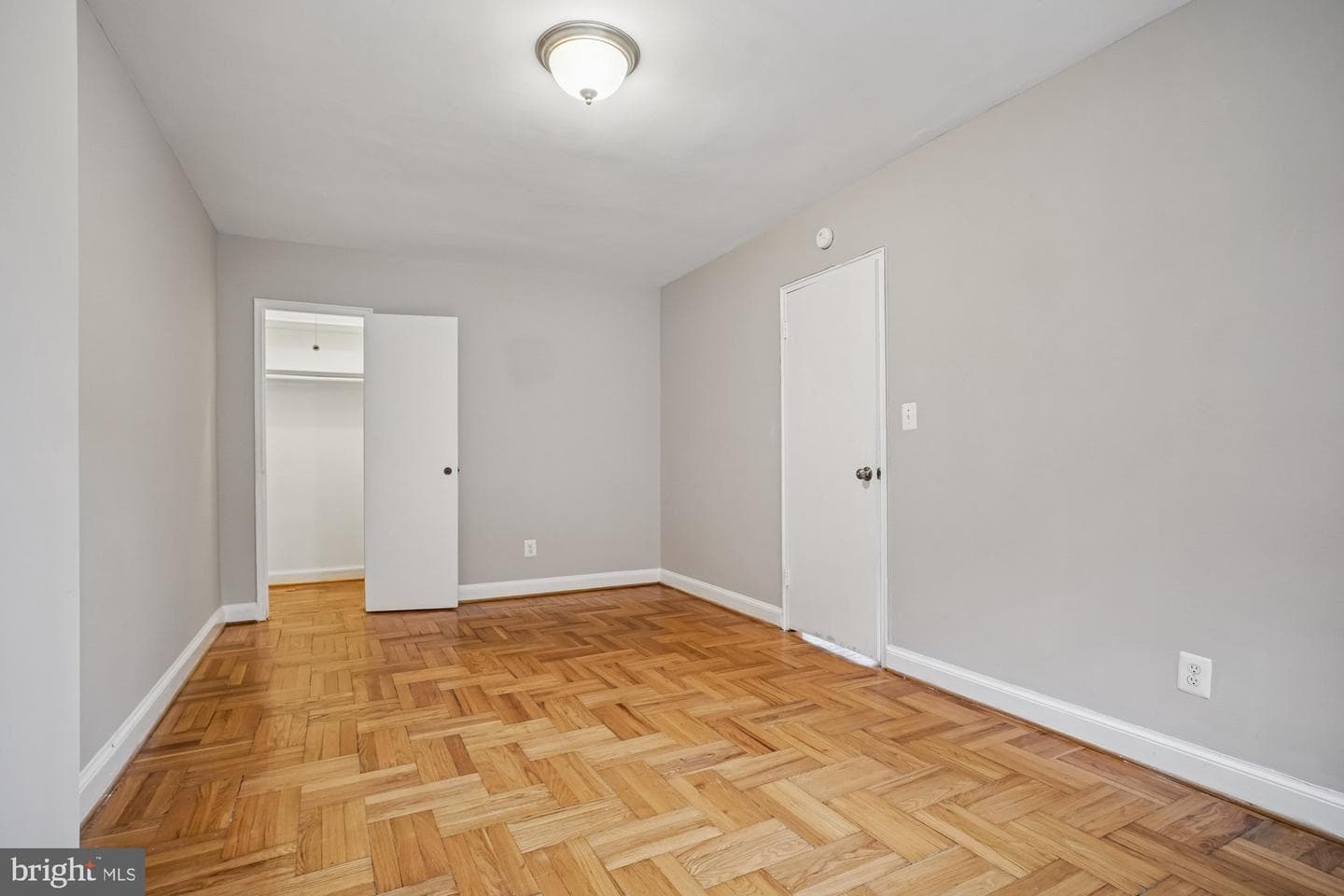 1315 N Ode Street #704 photo 16