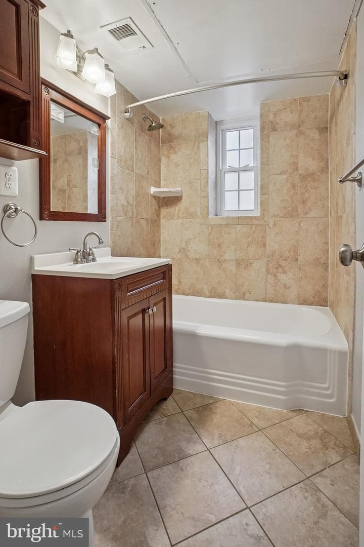 1315 N Ode Street #704 photo 19