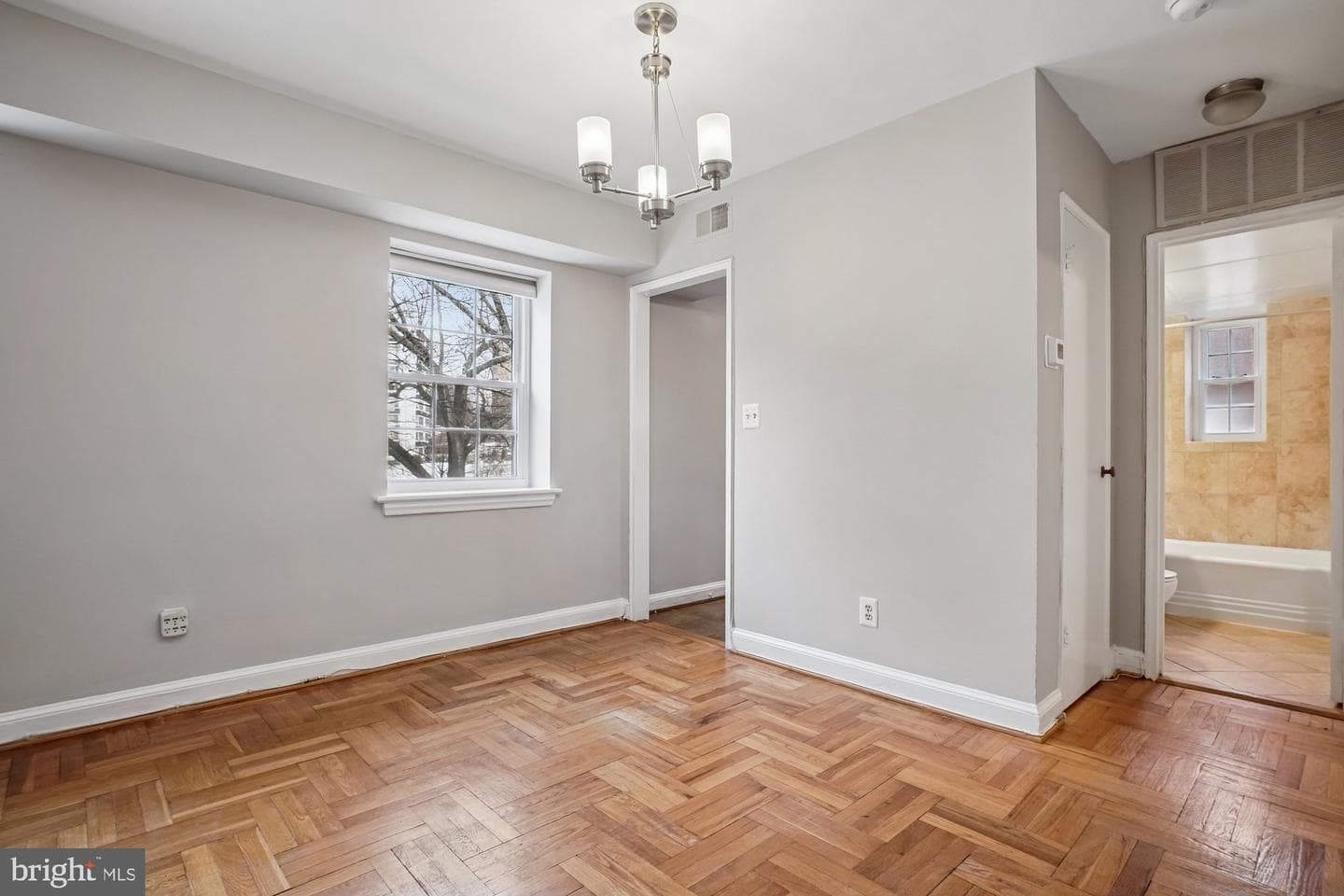 1315 N Ode Street #704 photo 8