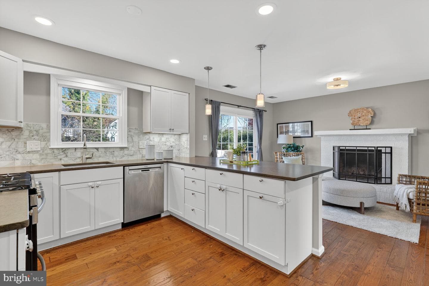 2607 Washington Boulevard photo 11