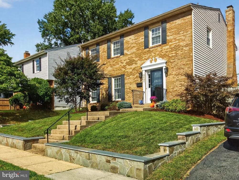 2607 Washington Boulevard photo 4