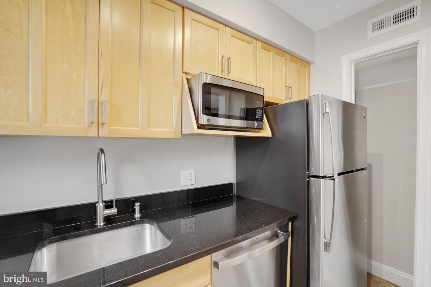 2900 13th Street S #103 photo 7