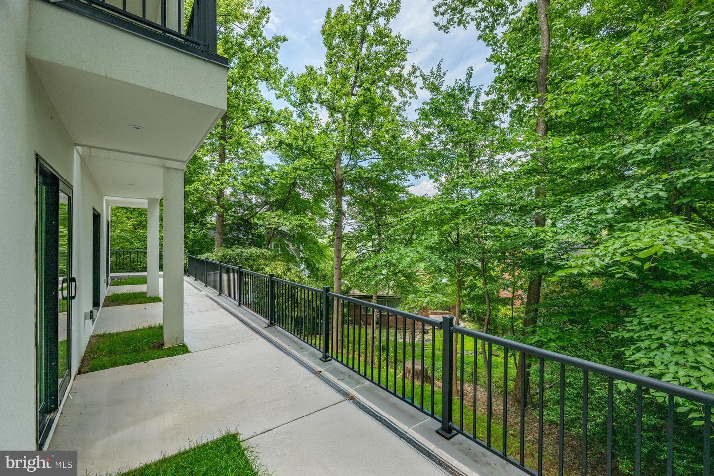 2321 N Richmond Street photo 68