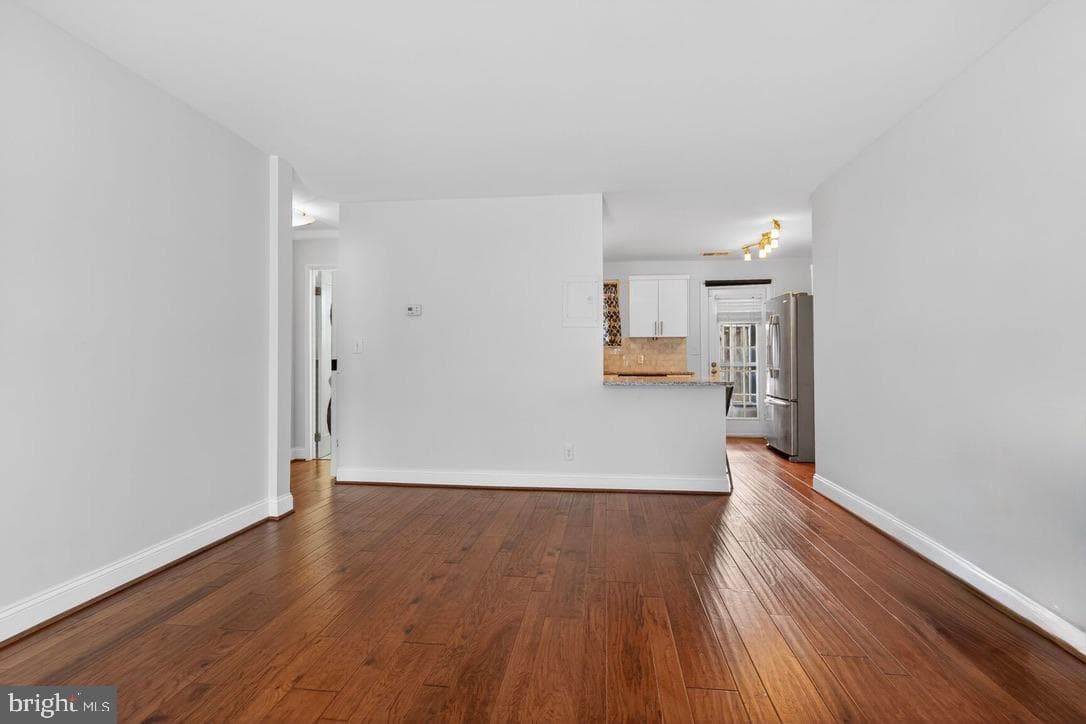2800 S Wakefield Street #a photo 4