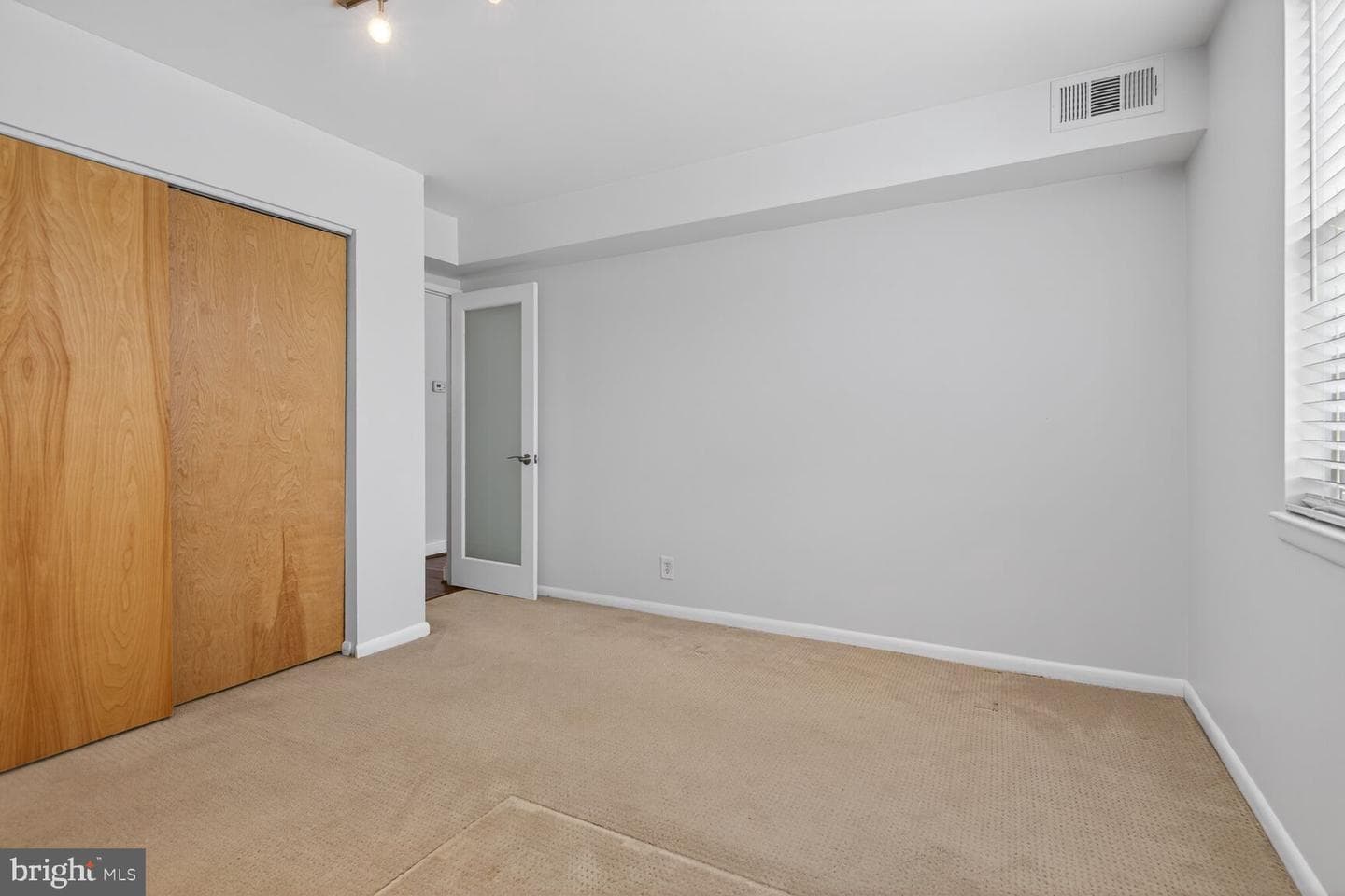 2800 S Wakefield Street #a photo 8