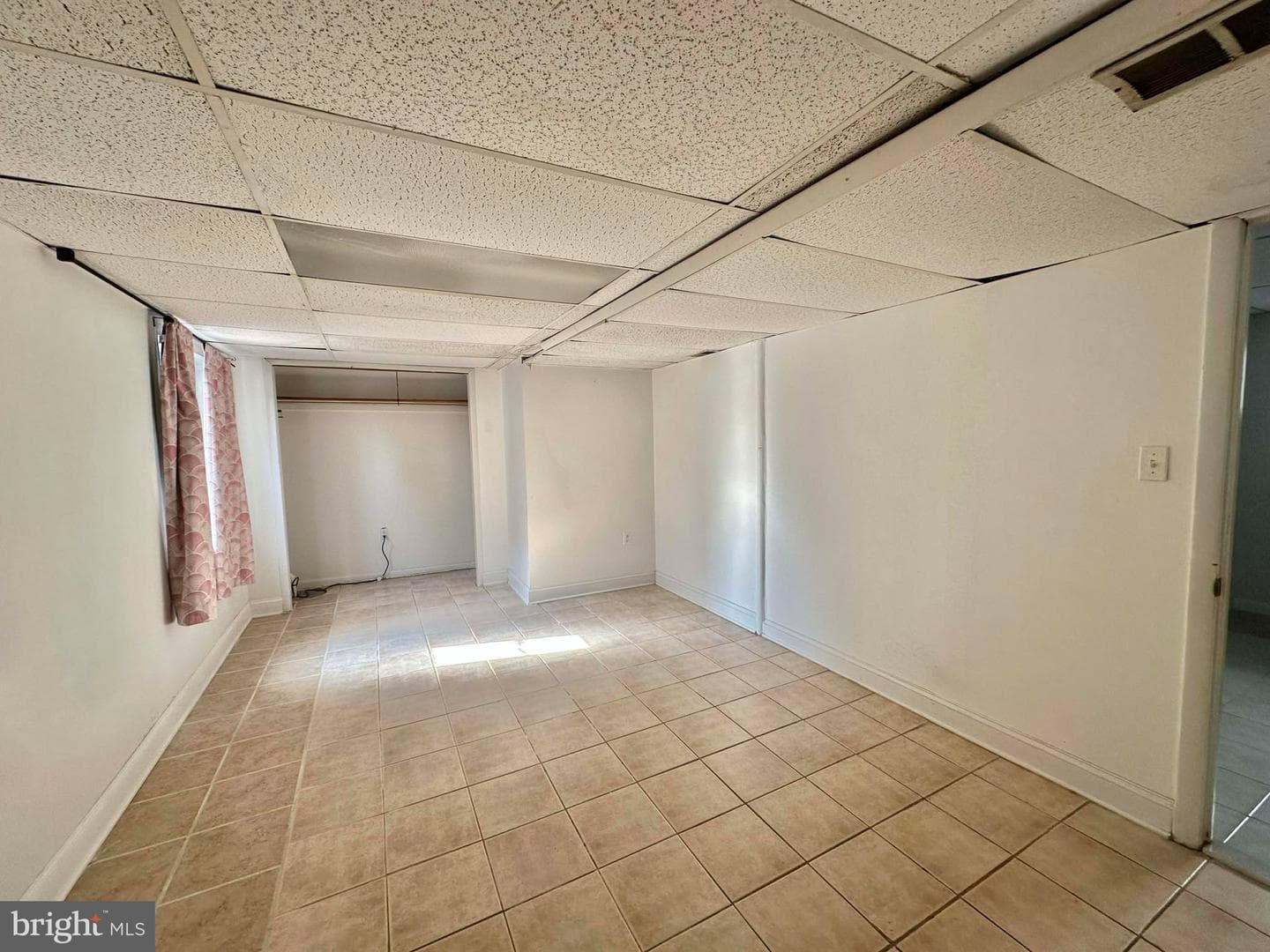 1818 N Adams Street photo 12