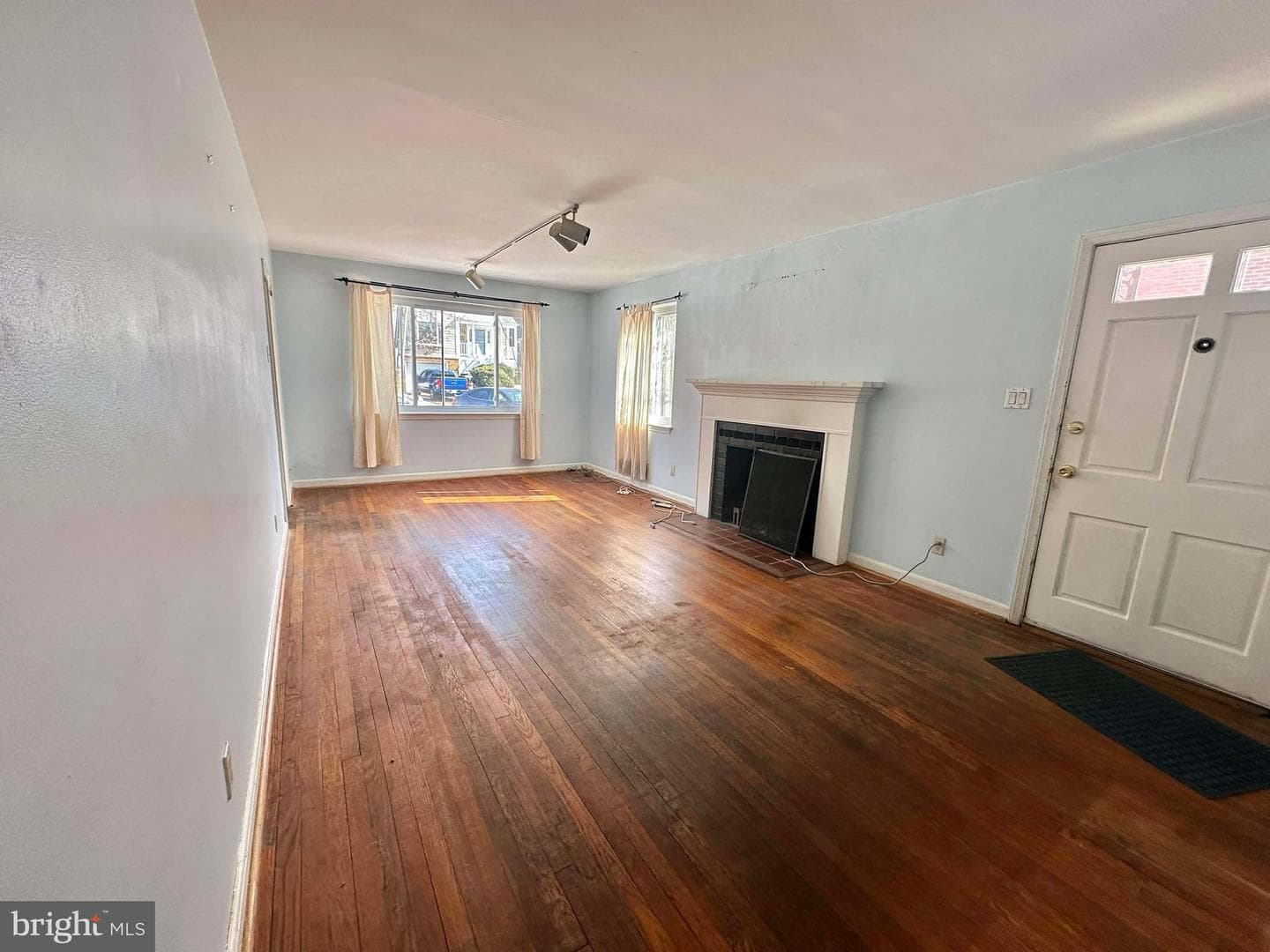 1818 N Adams Street photo 3