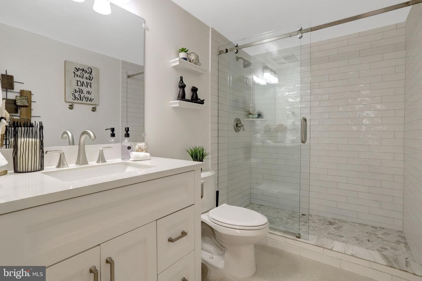 1201 N Garfield Street #612 photo 13