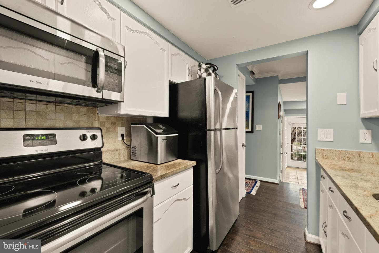 2903 S Woodley Street #a photo 16