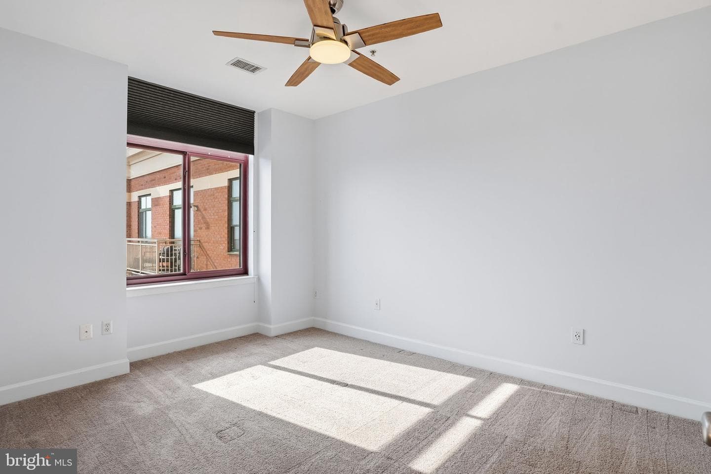 1201 N Garfield Street #ph02 photo 15