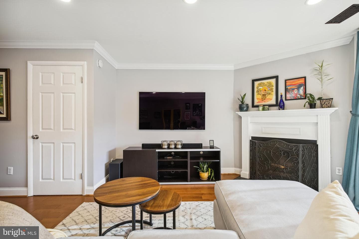 1657 S Hayes Street #b photo 12