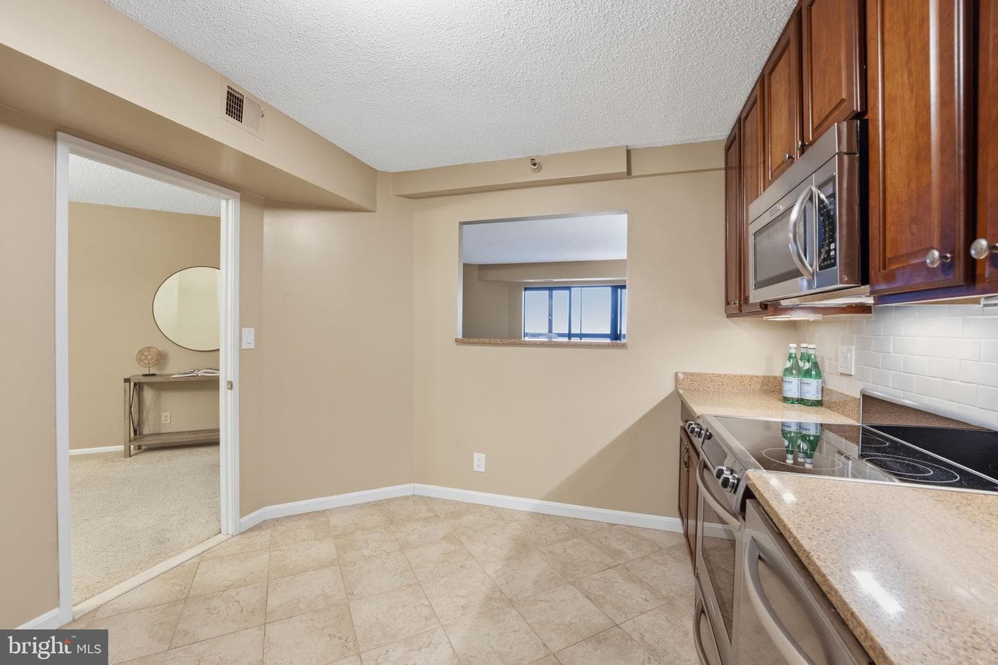 1600 N Oak Street #1525 photo 14