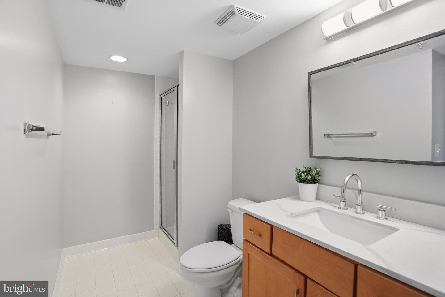 2220 Fairfax Drive #412 photo 18