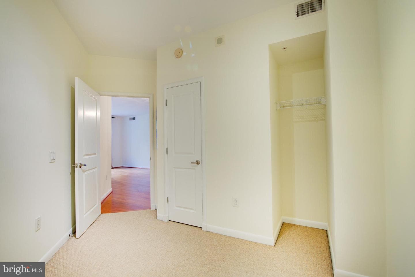 1021 N Garfield Street #132 photo 14